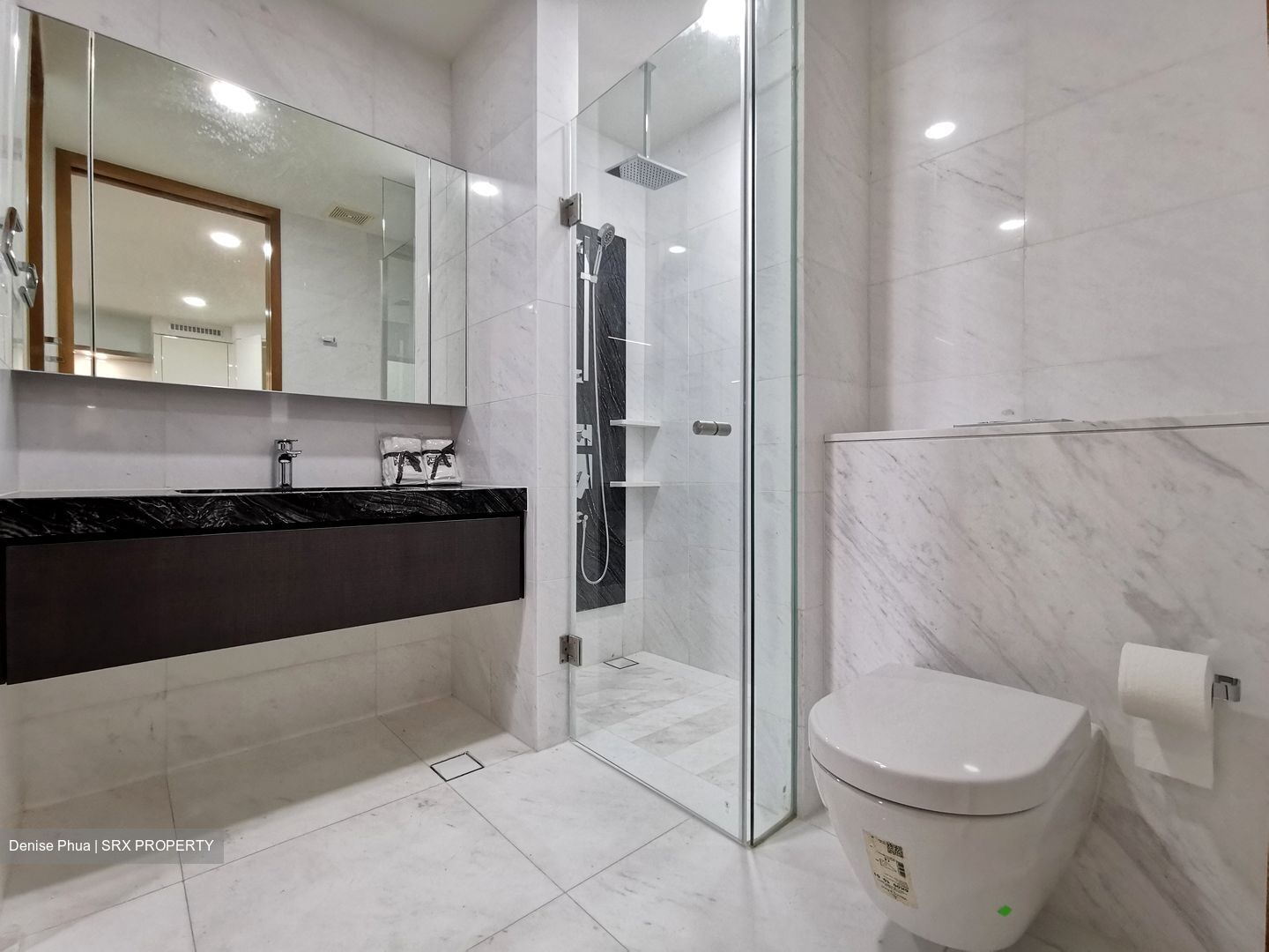 Marina One Residences (D1), Apartment #375694431